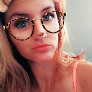 Meet your Posher, Kaitlyn
